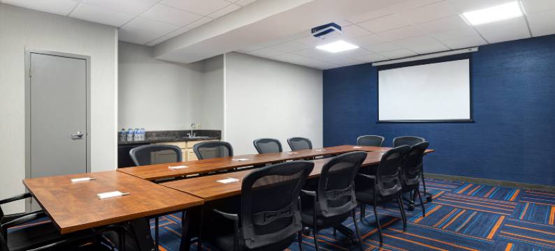 希尔顿欢朋酒店-温泉城(Hampton Inn Hot Springs)图片