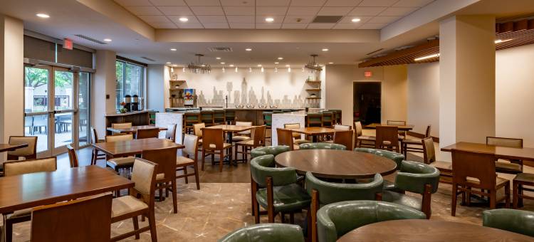 达拉斯农民希尔顿逸林酒店(DoubleTree by Hilton Dallas - Farmers Branch)图片