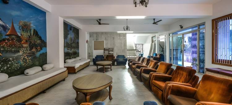 OYO 14814 维纳亚克酒店(Super Townhouse Pichola Formerly Vinayak)图片