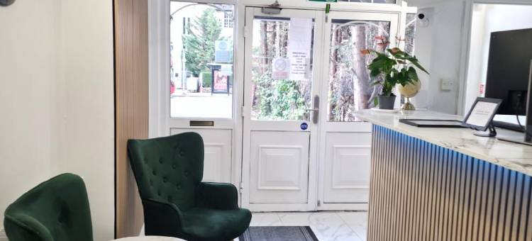 戈尔德斯公园酒店(Golders Park Hotel)图片