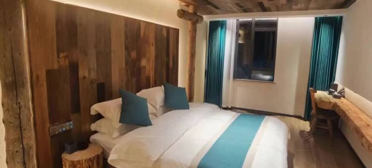 马尔康绒筑林卡民宿图片