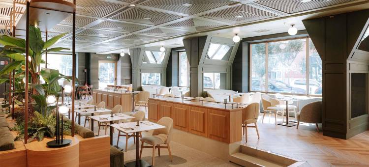 巴里瑞享酒店(2025 年 8 月开业)(Mövenpick Hotel Bari)图片