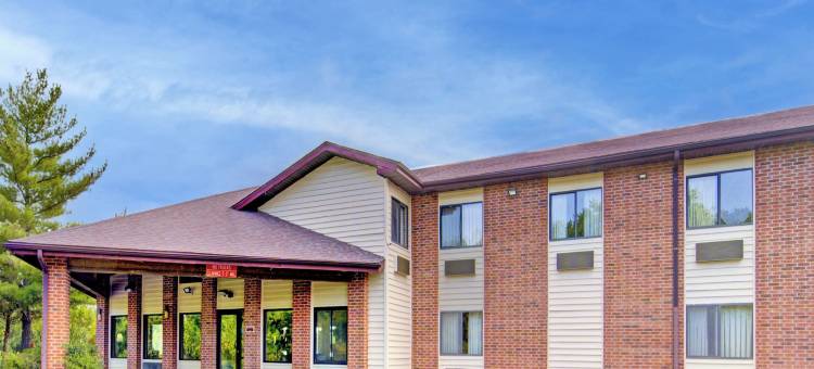 富尔顿美国房东套房酒店(Capital O Amerihost Inn and Suites Fulton Hwy 54 MO)图片