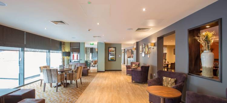 曼彻斯特西普瑞米尔酒店(Premier Inn Manchester City Centre West Hotel)图片