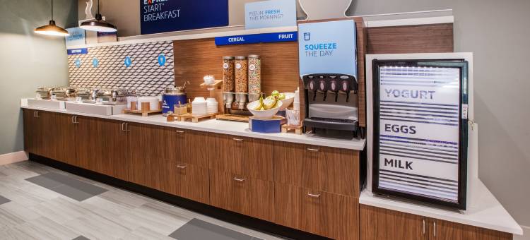 伊丽莎白敦北智选假日套房酒店(Holiday Inn Express & Suites Elizabethtown North)图片