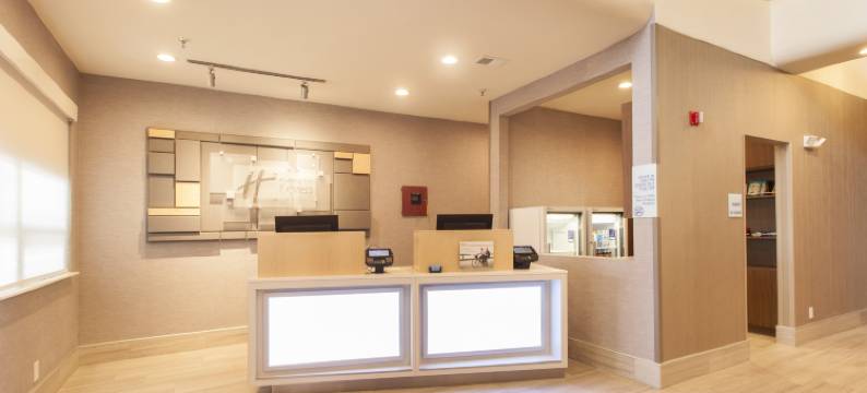 圣达菲洲际智选假日套房酒店(Holiday Inn Express & Suites Santa FE by IHG)图片