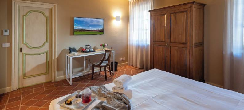 瓦雷纠奥克斯农庄酒店(Agrisuite le Querce del Vareglio)图片