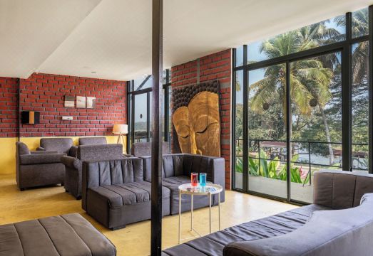 Atmaveda Riverside Homestay Hotel Overview