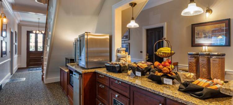 埃塞克斯街套房酒店-阿桑德连锁酒店(Essex Street Inn & Suites, Ascend Hotel Collection)图片