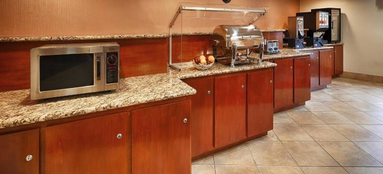 大学贝斯特韦斯特优质酒店(Best Western Plus Wilmington/Wrightsville Beach)图片