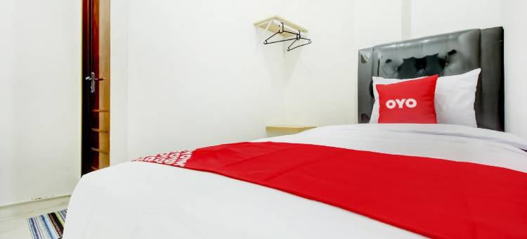 OYO 3929 8安高马斯酒店(RedDoorz at Jalan Bangau Palembang)图片