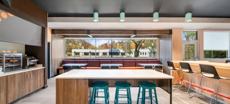 Tru By Hilton 布罗克顿(Tru by Hilton Brockton)图片