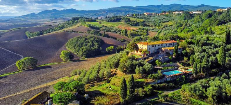 拉贾蒂科的拉卢纳里亚(La Lunaria di Lajatico)图片