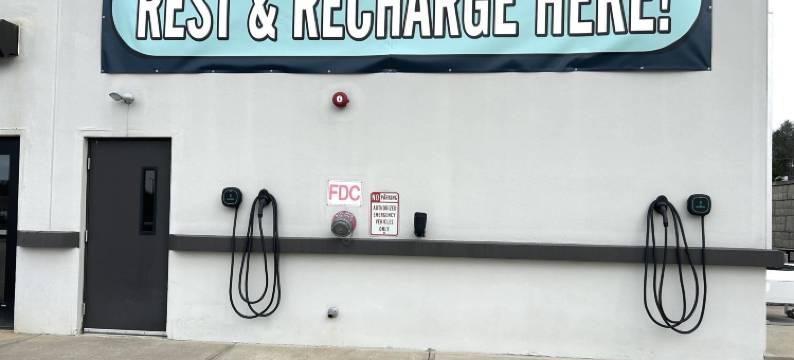 洛根俄亥俄霍金希尔斯美茵斯坦套房酒店(MainStay Suites Logan Ohio-Hocking Hills)图片