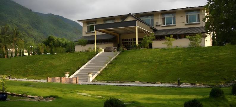 高雄六龟松柏林度假山庄民宿图片