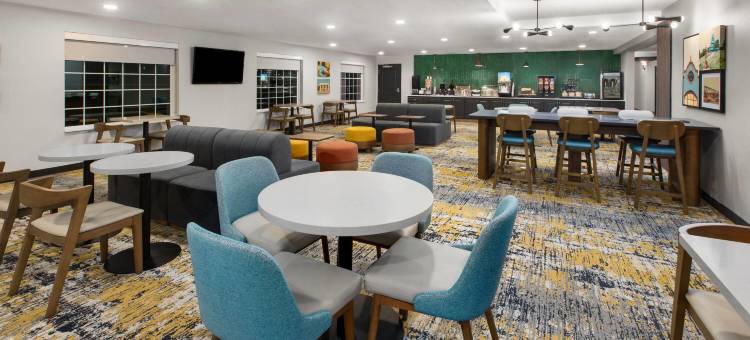 温德姆明诺特拉昆塔温德姆酒店套房(La Quinta Inn & Suites by Wyndham Minot)图片