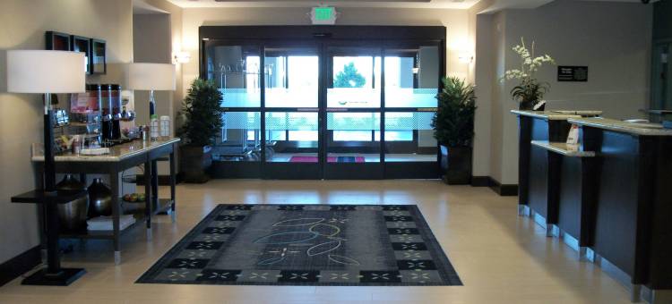 曼特卡欢朋套房酒店(Hampton Inn & Suites Manteca)图片