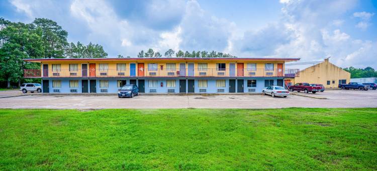 利文斯顿OYO经济旅馆德州US 59(Economy Inn Livingston by OYO TX US 59)图片
