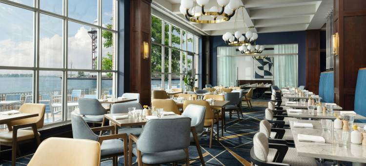 伊利湖区喜来登酒店(Sheraton Erie Bayfront Hotel)图片