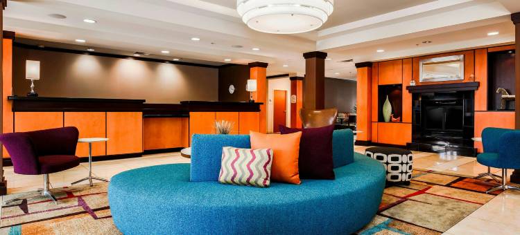 斯克兰顿威尔克斯-巴里万枫酒店(Fairfield Inn & Suites Wilkes-Barre Scranton)图片