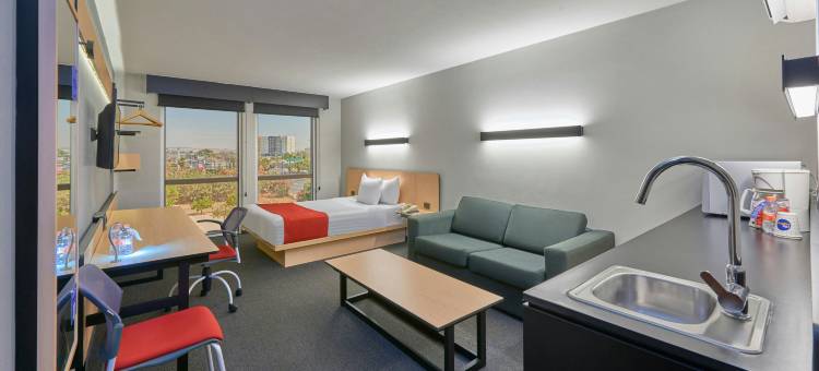北伊拉普阿托万豪城市快捷酒店(City Express by Marriott Irapuato Norte)图片