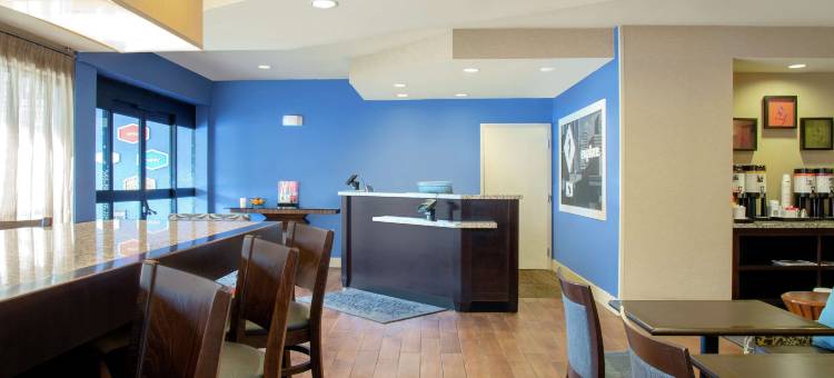 梅里尔维尔欢朋酒店(Hampton Inn Merrillville)图片