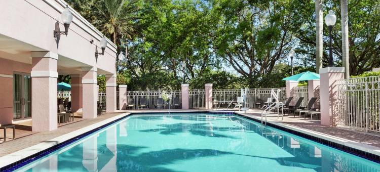 黎明城索格拉斯米尔斯希尔顿逸林酒店(DoubleTree by Hilton Sunrise - Sawgrass Mills)图片