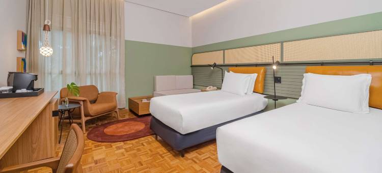 希尔顿织锦系列的Almenat Embu das Artes(Almenat Embu Das Artes, Tapestry Collection by Hilton)图片