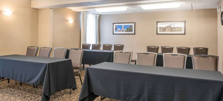 皮夸舒适套房酒店-近特洛伊-I75(Comfort Inn & Suites Piqua-Near Troy-I75)图片