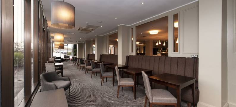 泰尔福特中心美居酒店(Mercure Telford Centre Hotel)图片