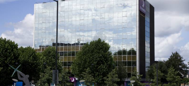 伦敦温布利公园普瑞米尔酒店(Premier Inn London Wembley Park)图片