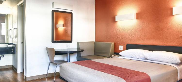 马默斯莱克斯6号汽车旅馆(Motel 6 Mammoth Lakes, CA)图片