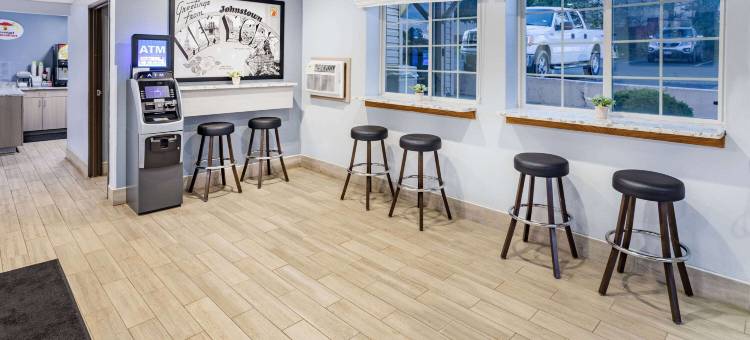 约翰斯敦-格洛维斯速8酒店(Super 8 by Wyndham Johnstown/Gloversville)图片