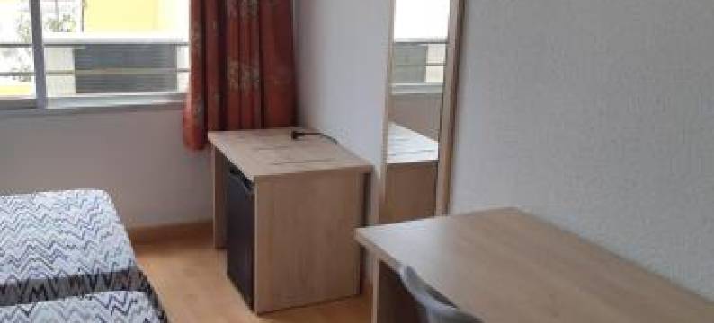 康德斯德伯酒店(Hotel Condestable)图片