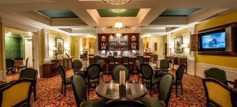 特里亚侬博尼塔湾酒店(Trianon Bonita Bay Hotel)图片