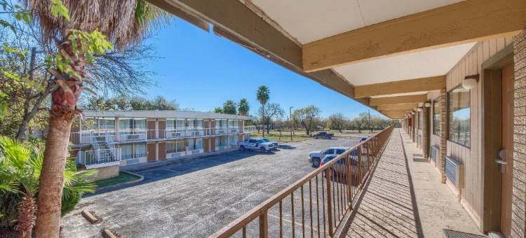 尤瓦尔迪美洲最佳价值酒店(Americas Best Value Inn Uvalde)图片