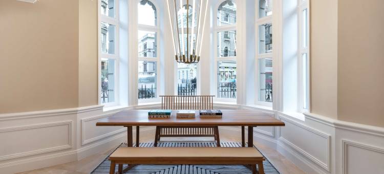 伦敦托特纳姆法院路丽笙酒店(Radisson Blu Hotel, London Tottenham Court Road)图片