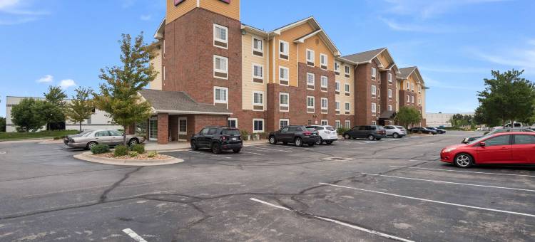 郊区长住酒店(Studio 6 Lenexa, KS - Overland Park)图片