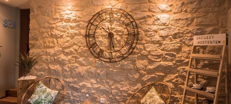 德拉维恩岸上酒店(Logis hôtel Aux Berges de l'Aveyron)图片