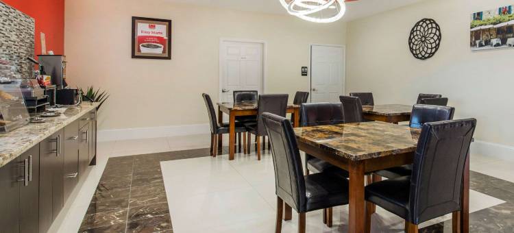 威洛布鲁克伊克诺套房酒店(Econo Lodge Inn & Suites Houston Willowbrook)图片