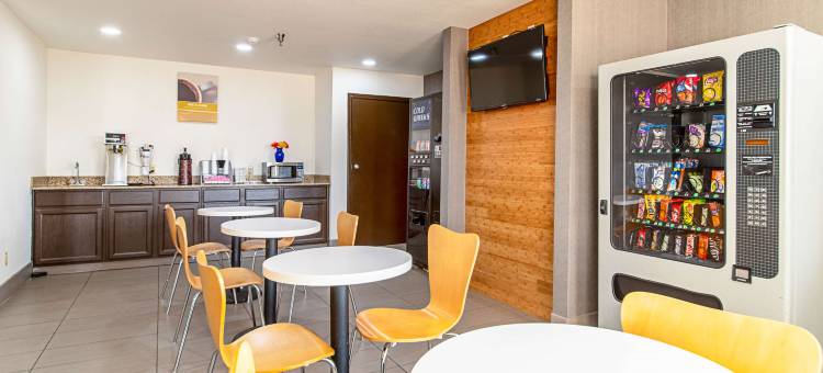 印第安纳黎巴嫩 6 号汽车旅馆(Motel 6 Lebanon, IN)图片