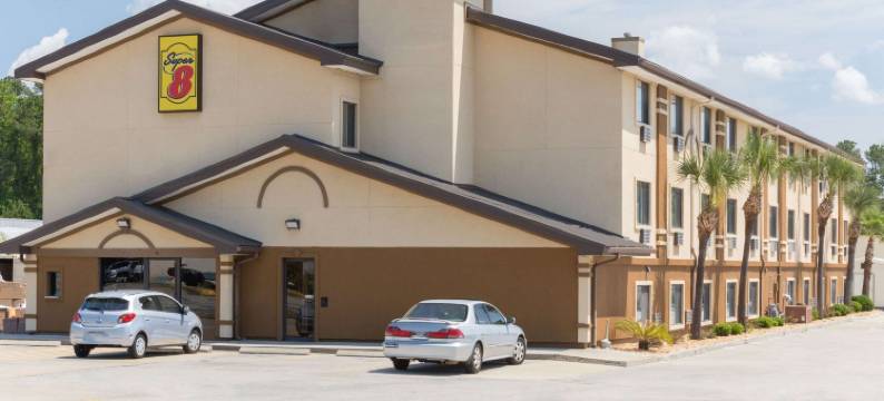 布伦瑞克-圣西蒙斯岛地区温德姆速8酒店(Super 8 by Wyndham Brunswick/St Simons Island Area)图片