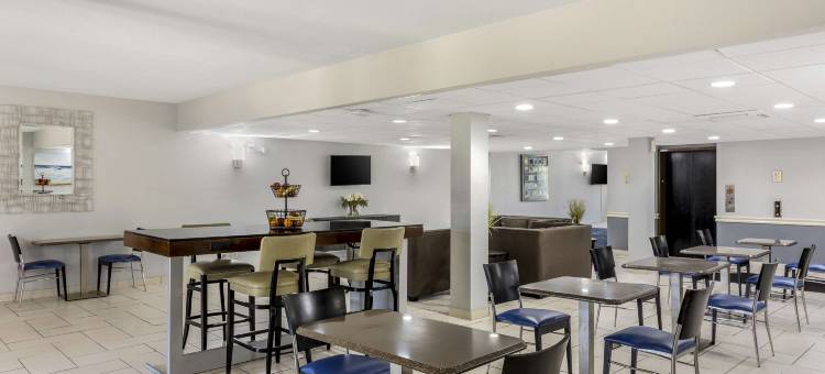 琼斯伯勒贝斯特韦斯特优质套房酒店(Best Western Plus Jonesboro Inn  Suites)图片