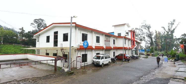 Fabhotel Rj 大酒店(Fabhotel Rj Grand Inn)图片