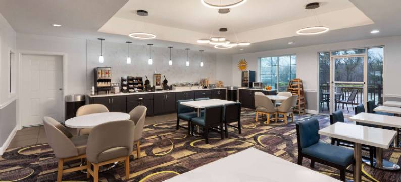 奥斯汀锡达帕克拉昆塔温德姆套房酒店(La Quinta Inn & Suites by Wyndham Austin - Cedar Park)图片