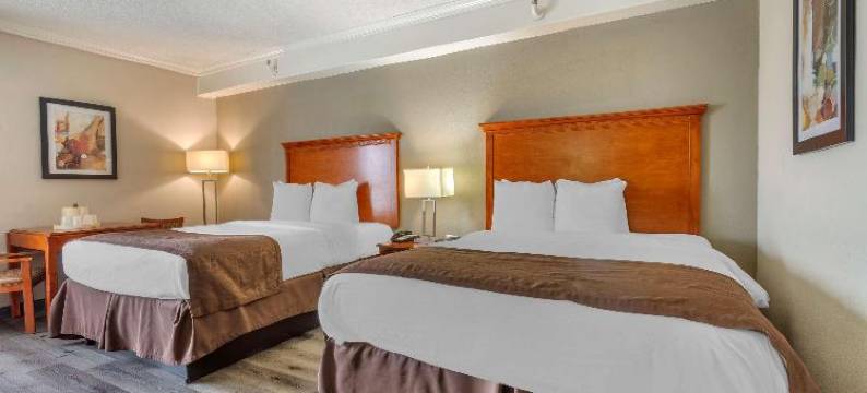 华盛顿堡贝斯特韦斯特酒店(Best Western Fort Washington Inn)图片