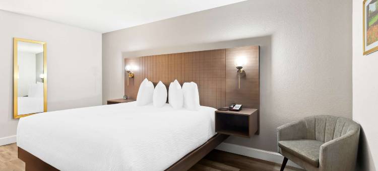 贝斯特韦斯特格罗夫斯 SureStay 酒店(SureStay by Best Western Groves)图片