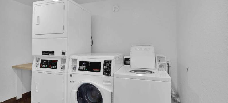 杰克逊维尔迪克斯埃利斯步道骑士酒店(Knights Inn Jacksonville at DIX Ellis Trail)图片