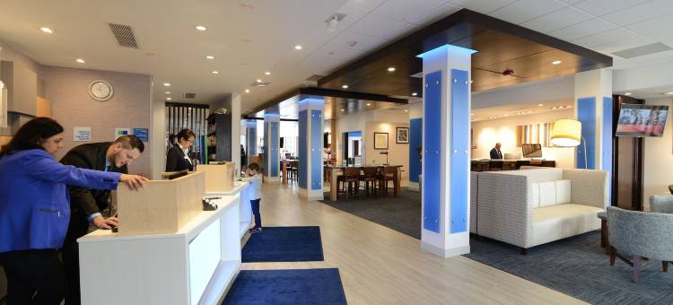 芝加哥北岸尼尔斯智选假日套房酒店(Holiday Inn Express & Suites Chicago North Shore - Niles)图片