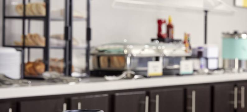 瑟普莱斯菲尼克斯加纳酒店(Garner Hotel PHOENIX NORTHWEST - SURPRISE by IHG)图片